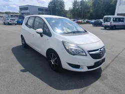 Weiß Gebraucht 2015 Opel Meriva Van / Kleinbus | 5.200 € (Guter Preis)