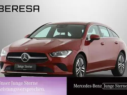 Rot Gebraucht 2022 Mercedes CLA220 Progressive Limousine | 29.980 € (Fairer Preis)