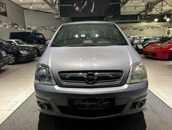 Silber Gebraucht 2009 Opel Meriva Van / Kleinbus | 3.249 € (Fairer Preis)