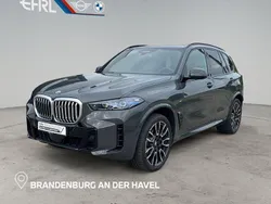 Grau Gebraucht 2024 BMW X5 M Sport SUV | 91.690 € (Guter Preis)