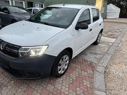Weiß Gebraucht 2019 Dacia Sandero Kleinwagen | 3.200 € (Guter Preis)