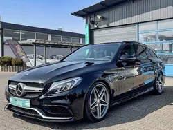 Schwarz Gebraucht 2016 Mercedes C63 AMG AMG Limousine | 37.940 €
