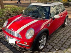 Rot Gebraucht 2003 Mini Cooper Kleinwagen | 1.200 € (Guter Preis)