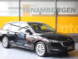 Schwarz Gebraucht 2022 Skoda Octavia Style Kombi | 19.400 € (Etwas zu teuer)