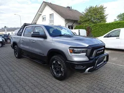 Silber Gebraucht 2020 Dodge Ram Abholung | 36.990 € (Superpreis)