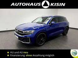 Blau Gebraucht 2024 VW Touareg R-line SUV | 60.600 € (Etwas zu teuer)