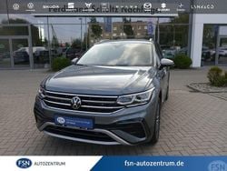 Platinum grey metallic Gebraucht 2023 VW Tiguan Allspace Elegance SUV | 37.980 € (Fairer Preis)