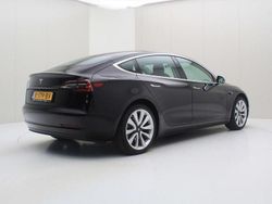 Schwarz Gebraucht 2020 Tesla Model 3 Standard Range Limousine | 21.400 € (Guter Preis)