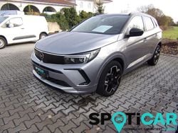 Silber (quarz silber metallic) Gebraucht 2024 Opel Grandland X Ultimate SUV | 24.990 € (Fairer Preis)