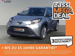 Shimmeringsilver Gebraucht 2023 Toyota Aygo X Play SUV | 12.980 € (Guter Preis)