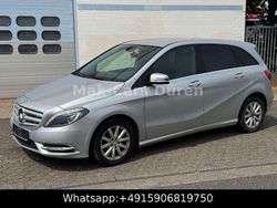 Silber Gebraucht 2013 Mercedes B180 Van / Kleinbus | 4.999 € (Fairer Preis)