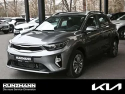 Astrograu metallic Gebraucht 2024 Kia Stonic Vision SUV | 24.980 € (Teuer)