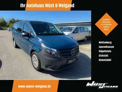 Navyblau Gebraucht 2022 Mercedes Vito Van / Kleinbus | 28.548 € (Guter Preis)