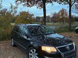 Schwarz Gebraucht 2010 VW Passat Kombi | 2.500 € (Superpreis)
