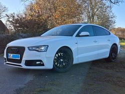 Weiß Gebraucht 2016 Audi A5 Sportback Sport Kleinwagen | 21.699 € (Etwas zu teuer)