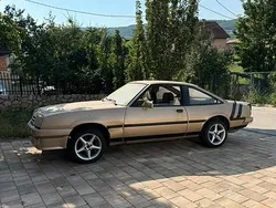 Gold Gebraucht 1986 Opel Manta Coupé | 7.900 €