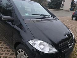 Schwarz Gebraucht 2007 Mercedes A180 Kleinwagen | 1.999 € (Guter Preis)