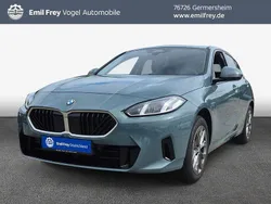 Grün Neu 2025 BMW 116 Kleinwagen | 30.990 € (Fairer Preis)