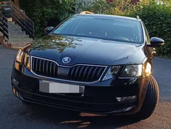 Schwarz Gebraucht 2019 Skoda Octavia Ambition Kombi | 13.900 € (Fairer Preis)