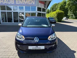 Blau Gebraucht 2016 VW up! CLUB Kleinwagen | 7.990 € (Etwas zu teuer)