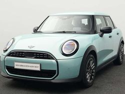 Grün Gebraucht 2024 Mini Cooper Classic Kleinwagen | 27.207 € (Fairer Preis)