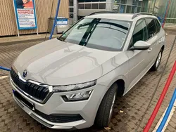 Grau Gebraucht 2021 Skoda Kamiq Ambition SUV | 22.800 € (Etwas zu teuer)