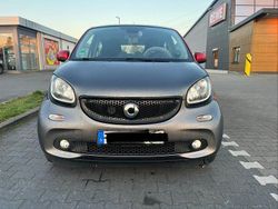 Grau Gebraucht 2016 Smart ForFour Passion Kleinwagen | 7.600 € (Fairer Preis)