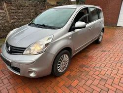 Grau Gebraucht 2013 Nissan Note I-Way Van / Kleinbus | 4.799 € (Guter Preis)