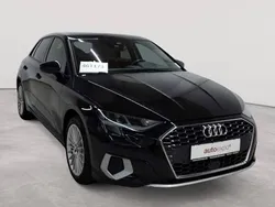 Mythosschwarz metallic Gebraucht 2021 Audi A3 Sportback Advanced Kombi | 21.190 € (Superpreis)