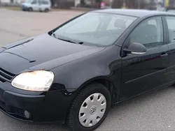 Schwarz Gebraucht 2007 VW Golf V Kleinwagen | 3.499 € (Etwas zu teuer)