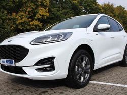 Weiß Gebraucht 2022 Ford Kuga ST-Line X SUV | 24.490 € (Fairer Preis)