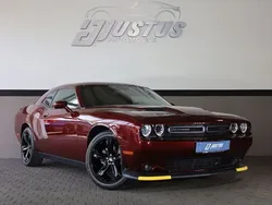 Octane red pearlcoat Gebraucht 2019 Dodge Challenger SXT Coupé | 21.900 € (Fairer Preis)