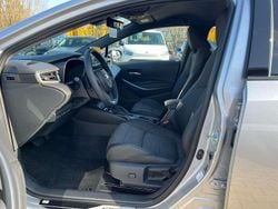 Cosmicsilber metallic Neu 2025 Toyota Corolla Kombi | 31.990 € (Superpreis)