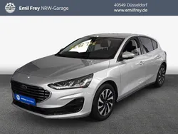 Moondust silber metallic Neu 2024 Ford Focus Titanium X Limousine | 27.850 € (Guter Preis)