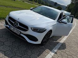 Weiß Gebraucht 2023 Mercedes C300 Limousine | 44.000 € (Fairer Preis)