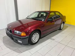 Weinrot Gebraucht 1993 BMW 320 Limousine | 15.000 €