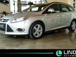 Silber Gebraucht 2013 Ford Focus Trend Kombi | 2.990 € (Guter Preis)