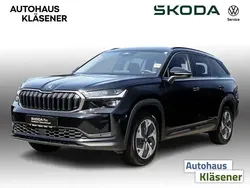 Graphite grau metallic Gebraucht 2024 Skoda Kodiaq Selection SUV | 50.840 € (Teuer)