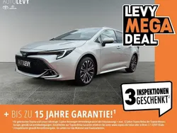 Silber Neu 2025 Toyota Corolla Team Kombi | 30.890 €