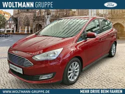 Rot Gebraucht 2017 Ford C-MAX Titanium Van / Kleinbus | 13.950 € (Fairer Preis)
