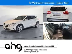 Weiß Gebraucht 2016 Mercedes GLA220 SUV | 16.220 € (Guter Preis)