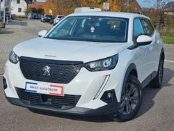 Weiß Gebraucht 2021 Peugeot 2008 Active SUV | 12.350 € (Guter Preis)
