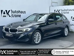 Schwarz Gebraucht 2022 BMW 320 Limousine | 29.690 € (Fairer Preis)