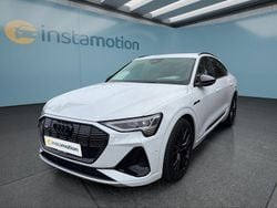 Weiß Gebraucht 2023 Audi e-tron Sportback SUV | 38.949 € (Fairer Preis)