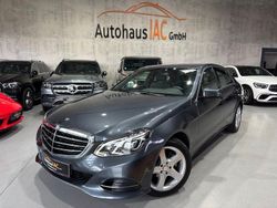 Grau Gebraucht 2014 Mercedes E200 Limousine | 17.700 € (Etwas zu teuer)