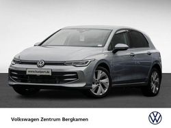 Silber Neu 2025 VW Golf VIII Life Limousine | 35.811 € (Guter Preis)