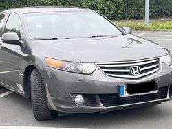 Grau Gebraucht 2010 Honda Accord Limousine | 6.200 € (Fairer Preis)