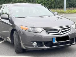 Grau Gebraucht 2010 Honda Accord Limousine | 6.990 € (Etwas zu teuer)