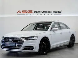 Grau Gebraucht 2019 Audi A8 Ambiente Limousine | 53.700 € (Teuer)