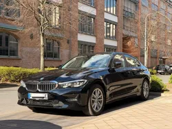 Schwarz Gebraucht 2020 BMW 330e Advantage Limousine | 25.900 € (Fairer Preis)